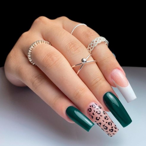 Gel-Nagellack P2161 Enjoy Your Game Purple Professional -Semipermanenter Emaille -Purple Professional