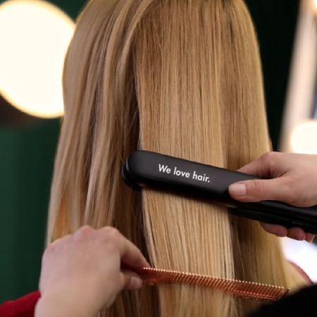 Plancha Profesional Kin We Love Hair Negra -Planchas para el pelo, Tenacillas y Rizadores -KIN Cosmetics 2