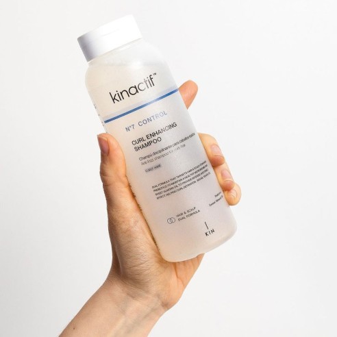 Pack Kinactif N.7 Control Rizos Champú + Acondicionador sin aclarado + Mascarilla -Packs de productos para el pelo -KIN Cosme...