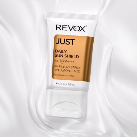 REVOX Protector Solar Facial Diario SPF50+ 30 ml -Cremas y serums -Revox B77