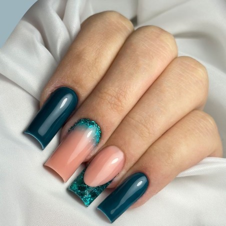 Esmalte Gel P.044 Pitch -Esmalte semi permanente -Purple Professional